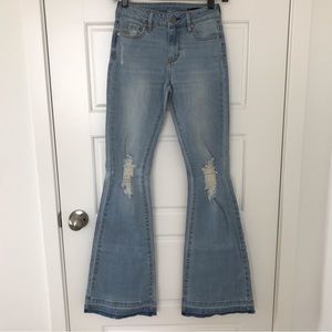 House of Harlow 1960 // NWOT High Rise Flared Jeans